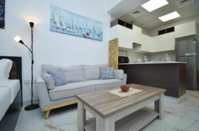 Modern fully equipped studio with terrace - Joya Verde - JVC
